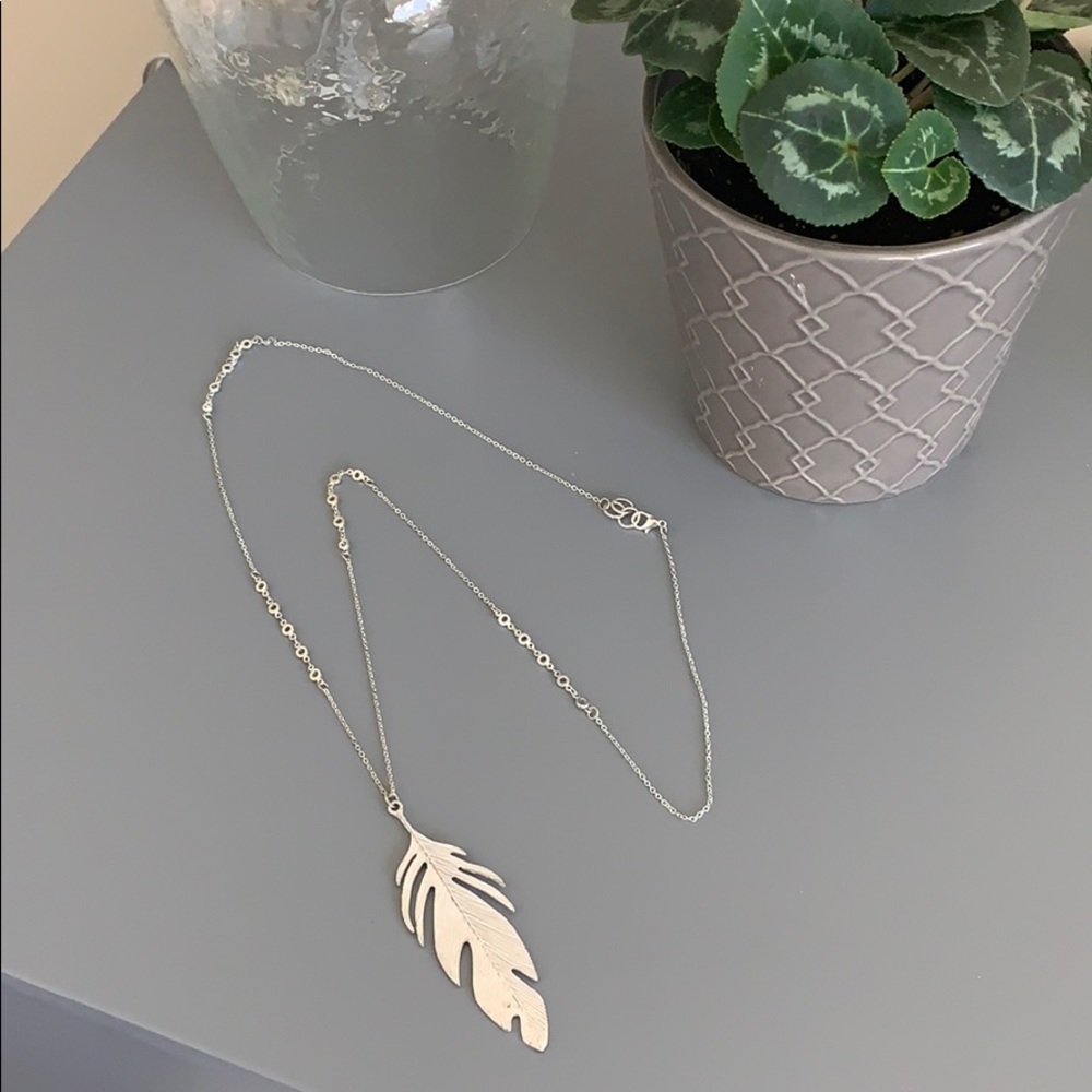 Leaf necklace